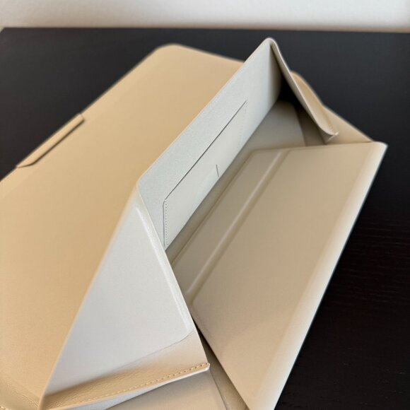 MOFT 3 In 1 Carry Sleeve For MacBook iPad Surface And Laptops Up 14” - Picture 5 of 5